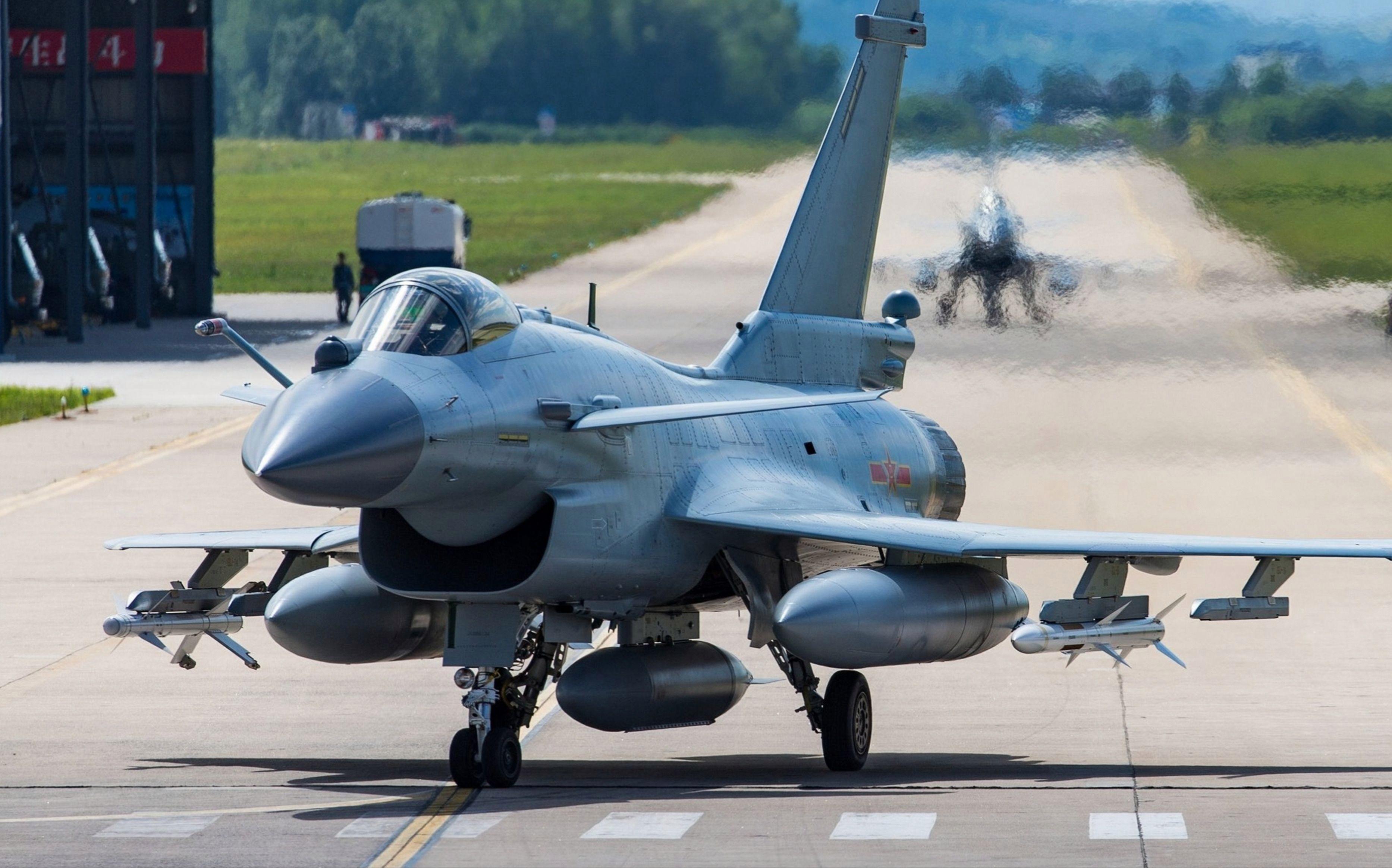 印尼国防部长激动宣布，采购中国歼-10C战机，开启区域防卫新篇章