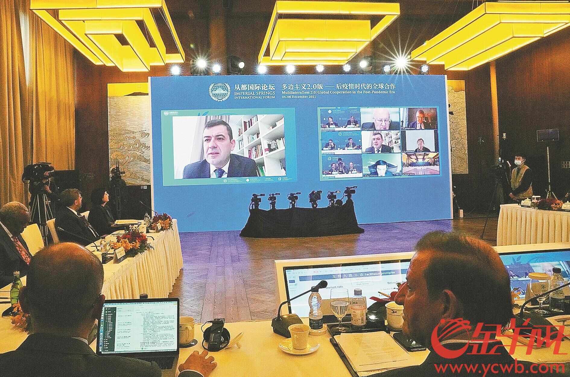 王毅外长与美国国务卿鲁比奥通电话，深化对话，共谋全球合作新篇章