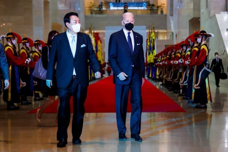 韩美总统会晤，共谋未来，巩固同盟关系的基石