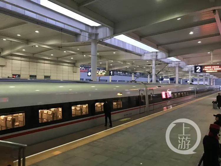 全球最快高铁复兴号即将启航，引领未来出行新纪元