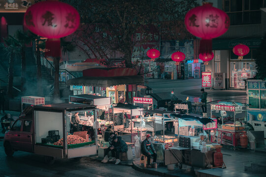 市井烟火气,治愈心灵的温柔力量 市井烟火气,治愈心灵的温柔力量