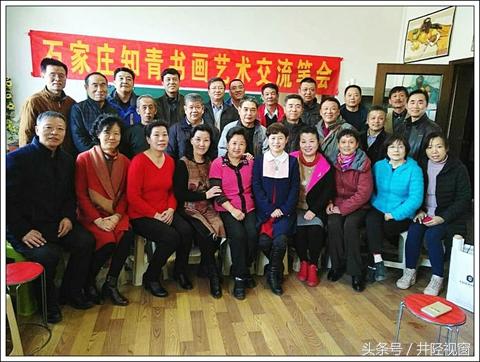 白发染丹青,云南大理92岁白族奶奶用画笔征服世界 白发染丹青,云南大理92岁白族奶奶用画笔征服世界