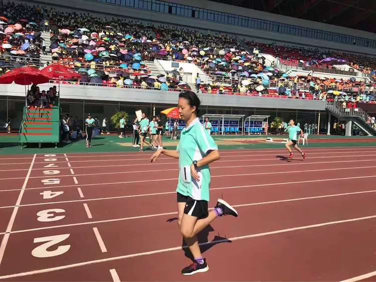 张雨霏全运会蝶泳夺金,青春风采与竞技体育的完美碰撞 张雨霏全运会蝶泳夺金,青春风采与竞技体育的完美碰撞