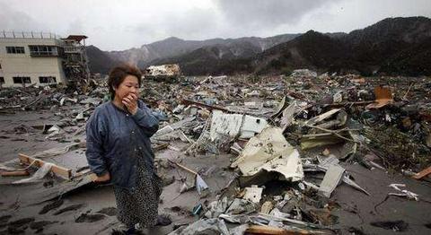 珠峰安装电梯，一场荒诞的谣言如何被科学击碎