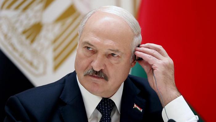 鹰击长空，歼-16飞行员视距内缠斗的战术智慧与实战传奇