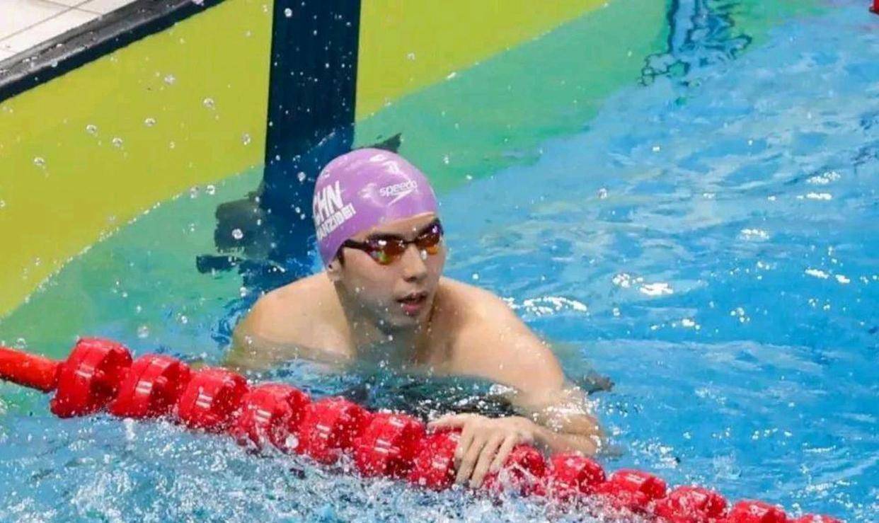 第五届青年运动会,张展硕勇夺男子1500米自由泳金牌 第五届青年运动会,张展硕勇夺男子1500米自由泳金牌