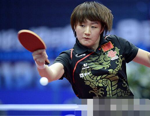 陈梦4比1力克朱雨玲 央视女单铜牌战展现新生代力量