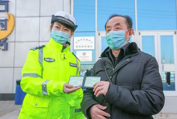 老头乐C7驾照试点系谣言,一场被误解的老年驾驶改革 老头乐C7驾照试点系谣言,一场被误解的老年驾驶改革