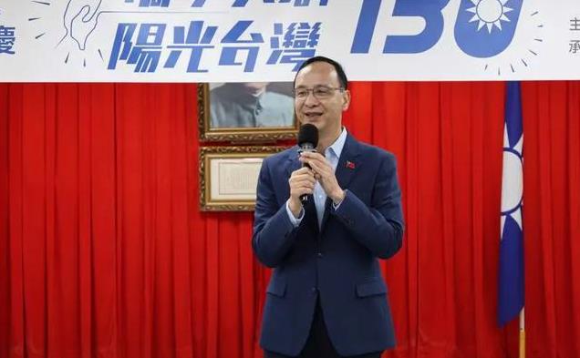 郑丽文重磅表态,两岸同属一中,历史与法理的双重逻辑 郑丽文重磅表态,两岸同属一中,历史与法理的双重逻辑