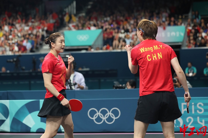 乒坛新传奇!山东乒乓女团勇夺全国冠军,展现齐鲁体育精神 乒坛新传奇!山东乒乓女团勇夺全国冠军,展现齐鲁体育精神