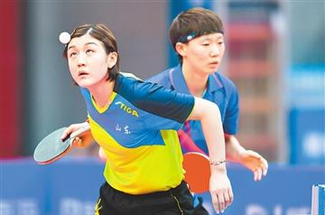 王曼昱与陈梦巅峰对决,战术博弈与心理博弈的双重盛宴 王曼昱与陈梦巅峰对决,战术博弈与心理博弈的双重盛宴