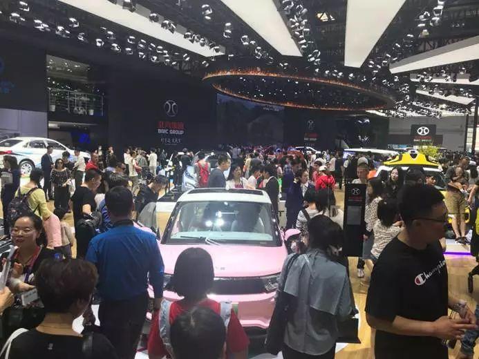 韩国航天事业里程碑，自主火箭世界号成功发射开启新纪元