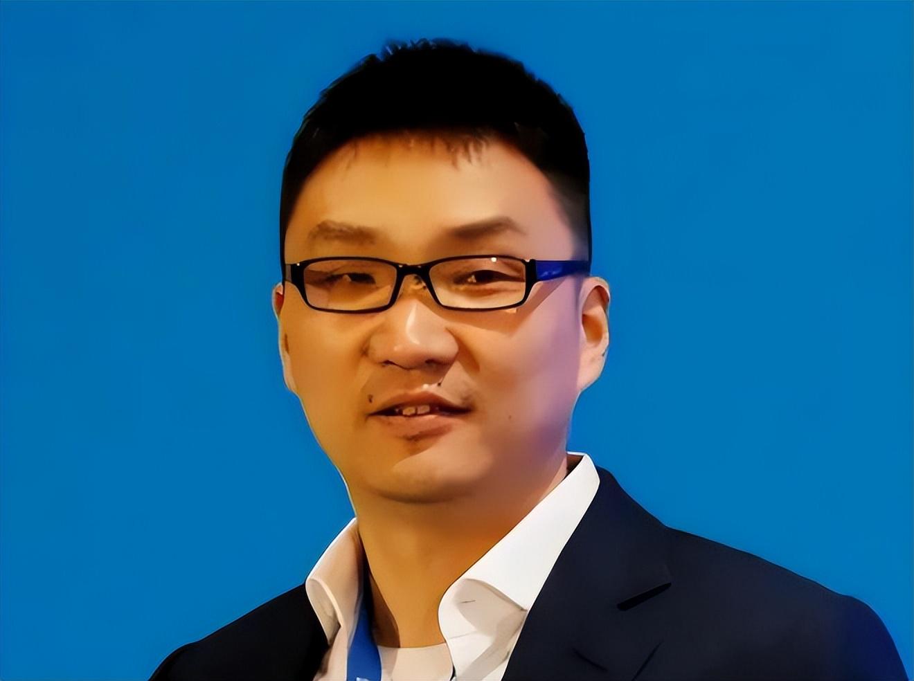 上海通报黄铮霖被查，揭开商界传奇背后的权力迷雾