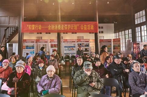 台风天琴强势登陆海南,预警升级,多地启动Ⅰ级应急响应 台风天琴强势登陆海南,预警升级,多地启动Ⅰ级应急响应