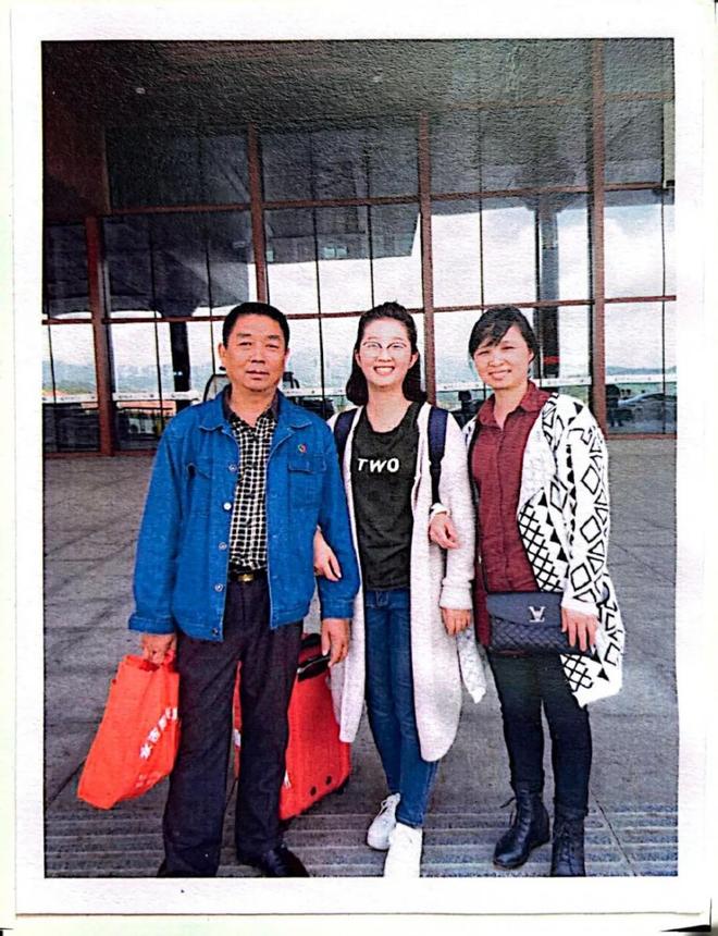 执念跨越国界,章莹颖父亲赴美寻女尸骸的悲情与挣扎 执念跨越国界,章莹颖父亲赴美寻女尸骸的悲情与挣扎