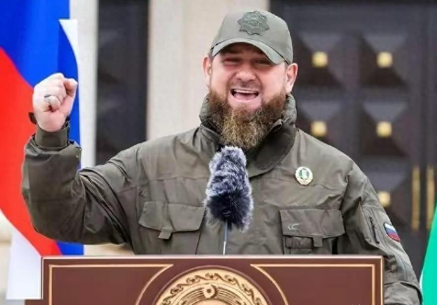 高市早苗G20峰会迟到近1小时,一场意外还是政治信号? 高市早苗G20峰会迟到近1小时,一场意外还是政治信号?