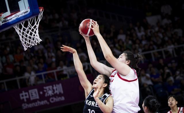 9分58秒狂砍28分!张子宇刷新历史纪录,中国女篮新生代核心崛起 9分58秒狂砍28分!张子宇刷新历史纪录,中国女篮新生代核心崛起