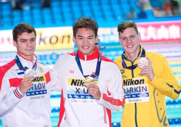 破纪录的赛场瞬间！覃海洋全运会夺金展现中国泳坛新势力