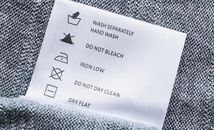 标语背后的性别博弈,解码男装洗涤标争议中的文化密码 标语背后的性别博弈,解码男装洗涤标争议中的文化密码