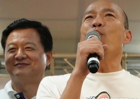 罗智强嘲讽沈伯洋，从求爷爷告奶奶看台湾政坛的撕裂与沉沦