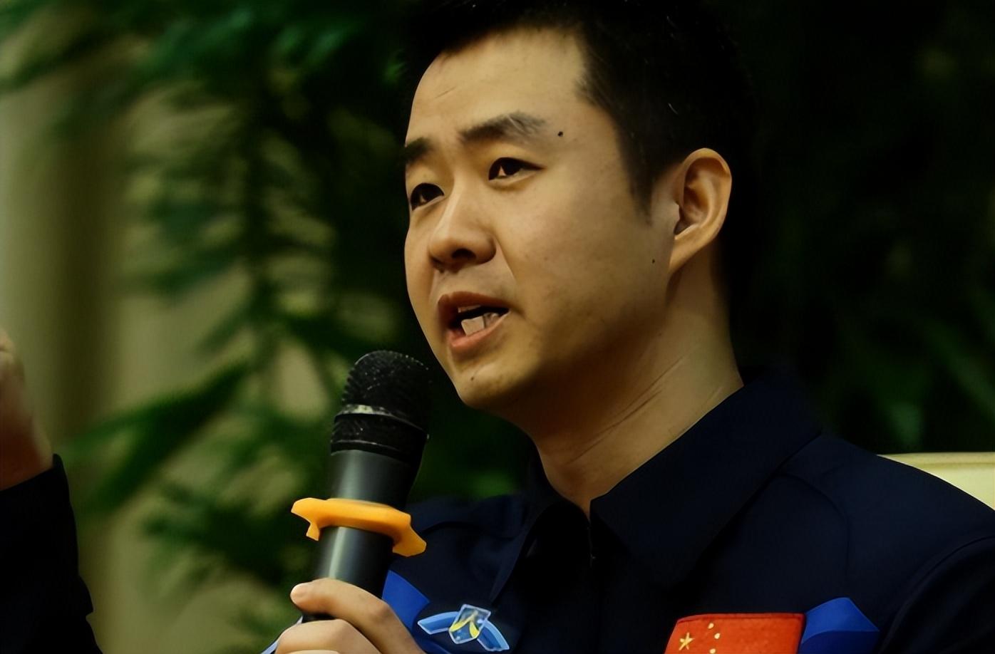 陈冬，赤子之心归祖国 星辰大海续华章