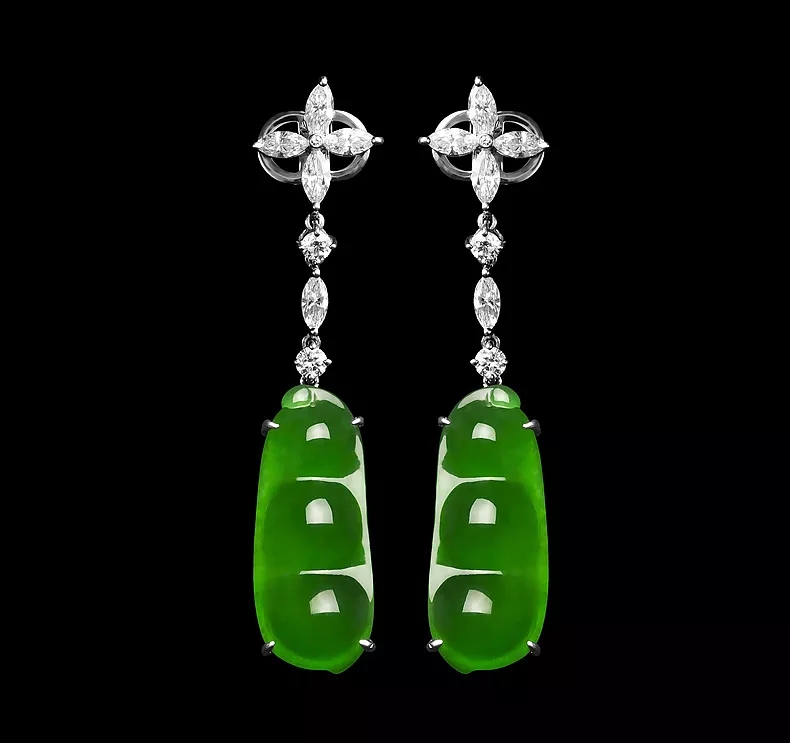 3000元翡翠耳环背后的温暖,一件毛衣引发的城市善意涟漪 3000元翡翠耳环背后的温暖,一件毛衣引发的城市善意涟漪