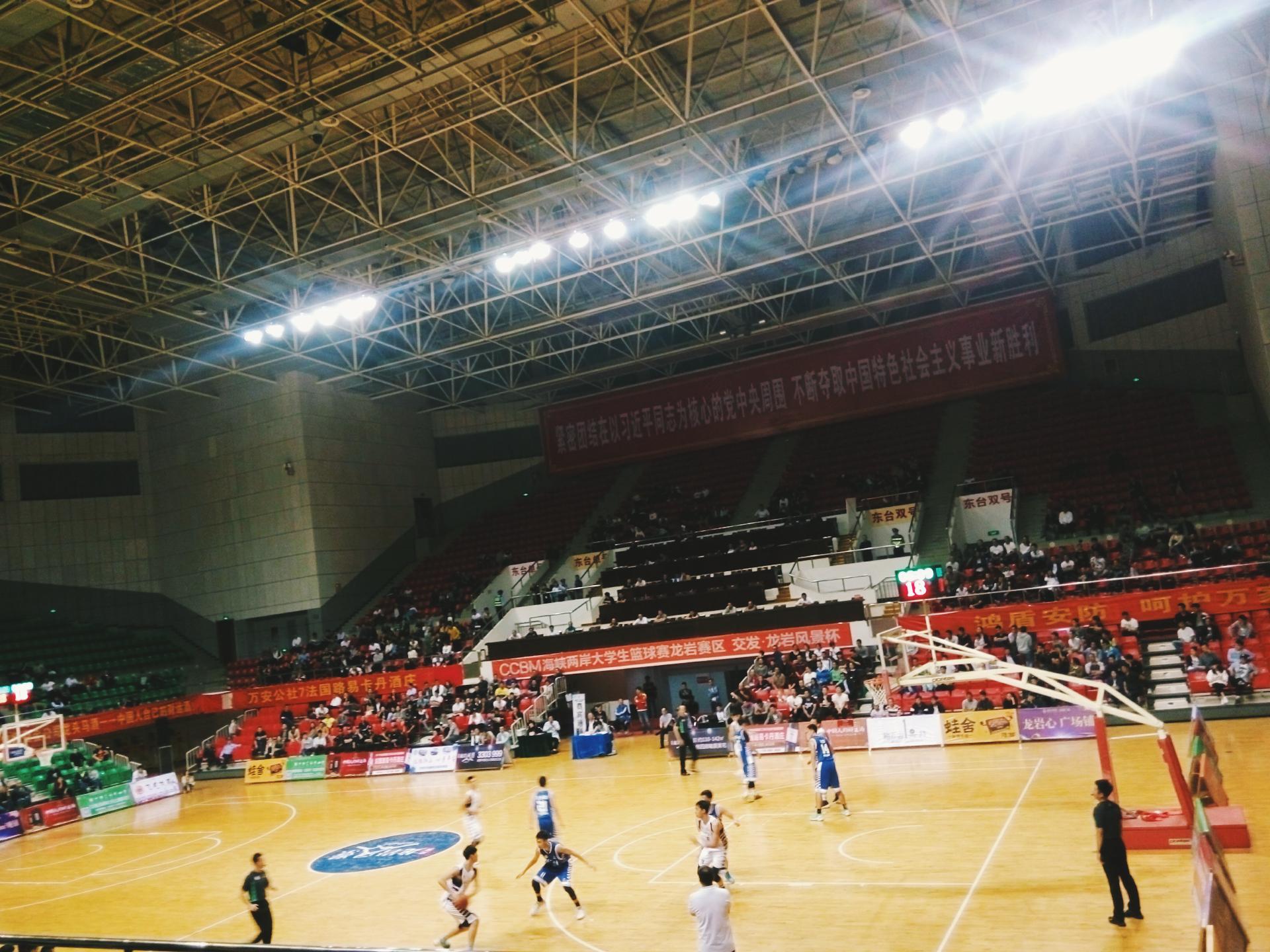 解禁摩托车,清华教授的观点能否打破城市交通困局? 解禁摩托车,清华教授的观点能否打破城市交通困局?