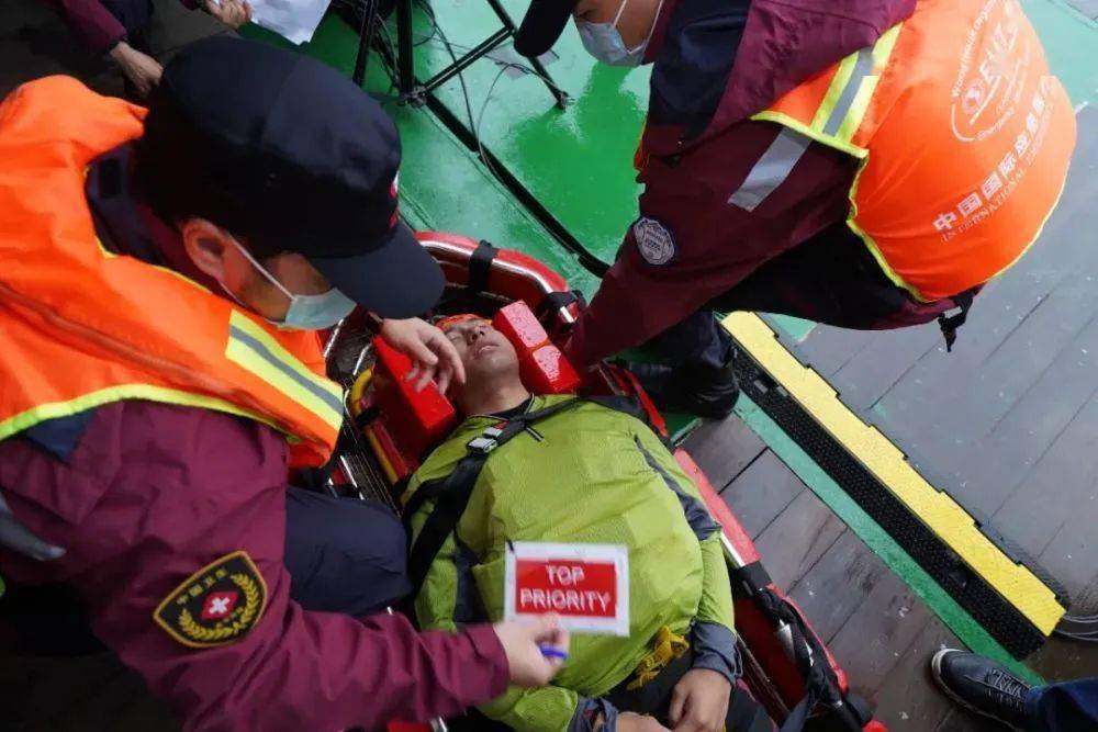 香港火灾致151人死亡30余人失联,城市创伤与救援挑战 香港火灾致151人死亡30余人失联,城市创伤与救援挑战