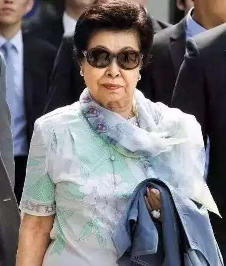 韩国检方要求对朴槿惠闺蜜金建希判处15年刑期,腐败案审判折射韩国政商关系裂痕 韩国检方要求对朴槿惠闺蜜金建希判处15年刑期,腐败案审判折射韩国政商关系裂痕