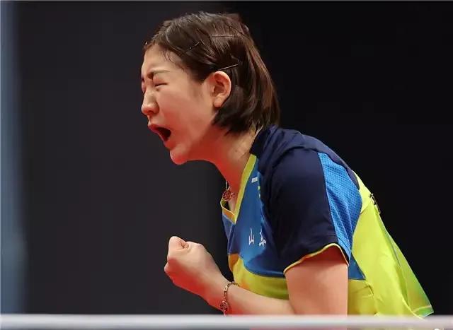 横扫千钧！王曼昱零封陈熠晋级全运会女单决赛，新生代对决背后的战术密码与心理博弈