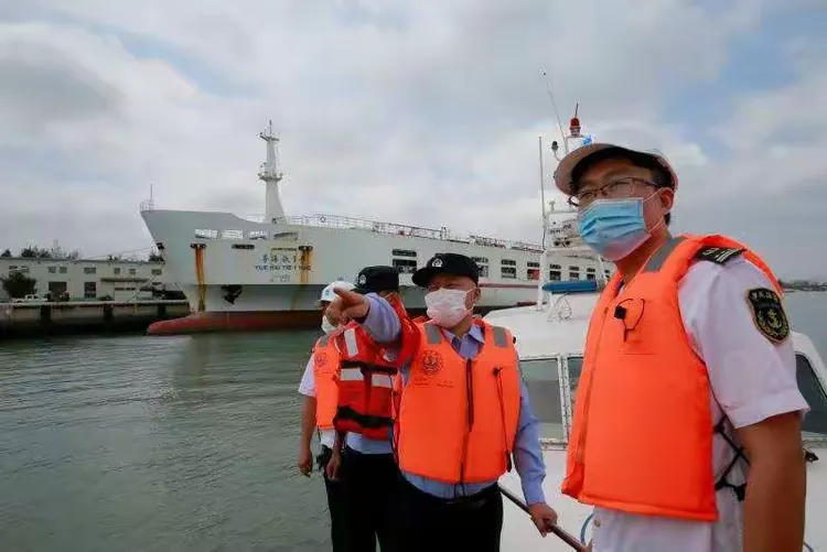 铁壁防线,海南封关护港与海警全天候执法演练的硬核实践 铁壁防线,海南封关护港与海警全天候执法演练的硬核实践