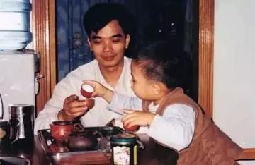 茶香与沉默,哥哥泡茶的日常与爷爷的缺席 茶香与沉默,哥哥泡茶的日常与爷爷的缺席