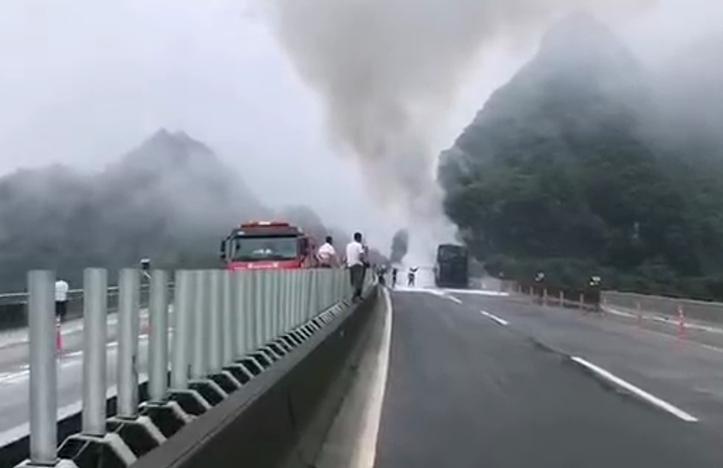 52岁民警最后一班岗,用生命诠释人民警察的永恒誓言 52岁民警最后一班岗,用生命诠释人民警察的永恒誓言