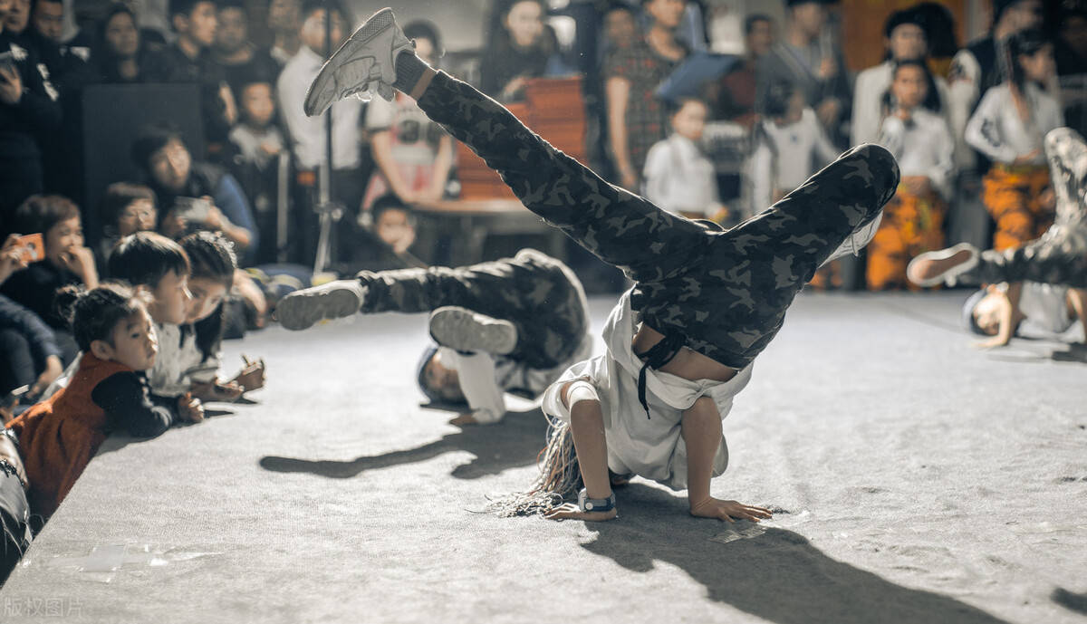 街舞与秩序,一场校园里的自由之舞与规则之墙