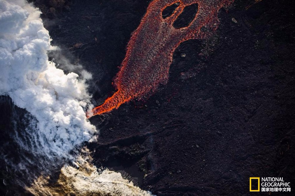 生死时速,夏威夷火山喷发的全程见证者—当摄像头成为灾难的忠实记录者 生死时速,夏威夷火山喷发的全程见证者—当摄像头成为灾难的忠实记录者