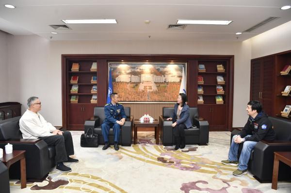 广东高校寒假超长待机背后的教育密码,从学生关怀到社会博弈 广东高校寒假超长待机背后的教育密码,从学生关怀到社会博弈