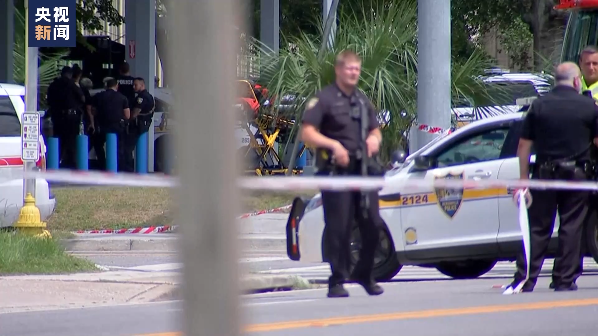 悉尼街头惊现血案,12人遇害枪击事件引发社会震荡 悉尼街头惊现血案,12人遇害枪击事件引发社会震荡