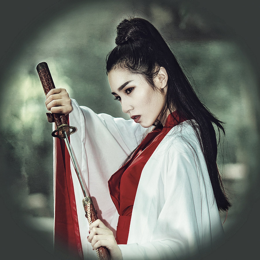 侠骨柔情与江湖永逝，痞子老妖的陨落与网络文学的精神困境