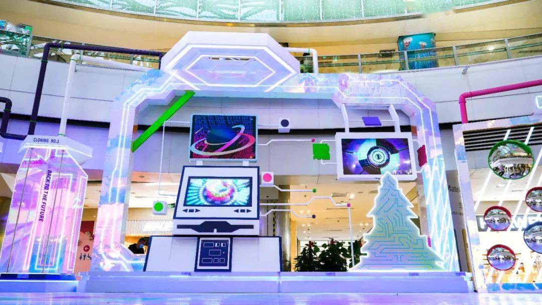 御剑乘风，解码90后如何用科技重塑千年幻想