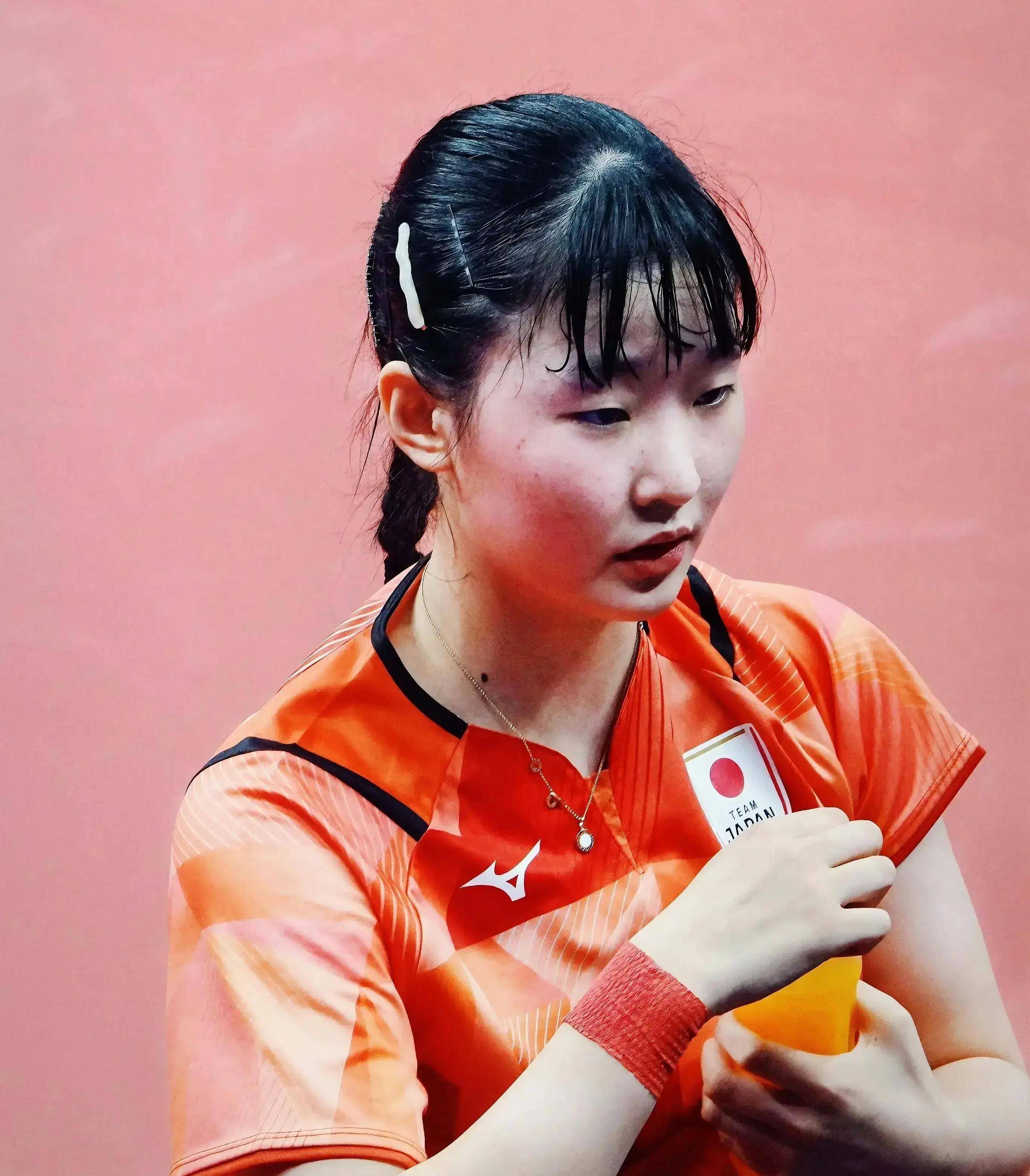 跨越竞争与友谊的桥梁—张本美和用中文点赞中国队的体育人文启示