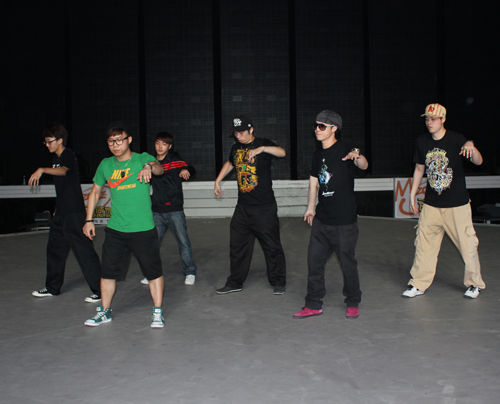 街舞与秩序,一场校园里的自由之舞与规则之墙 街舞与秩序,一场校园里的自由之舞与规则之墙