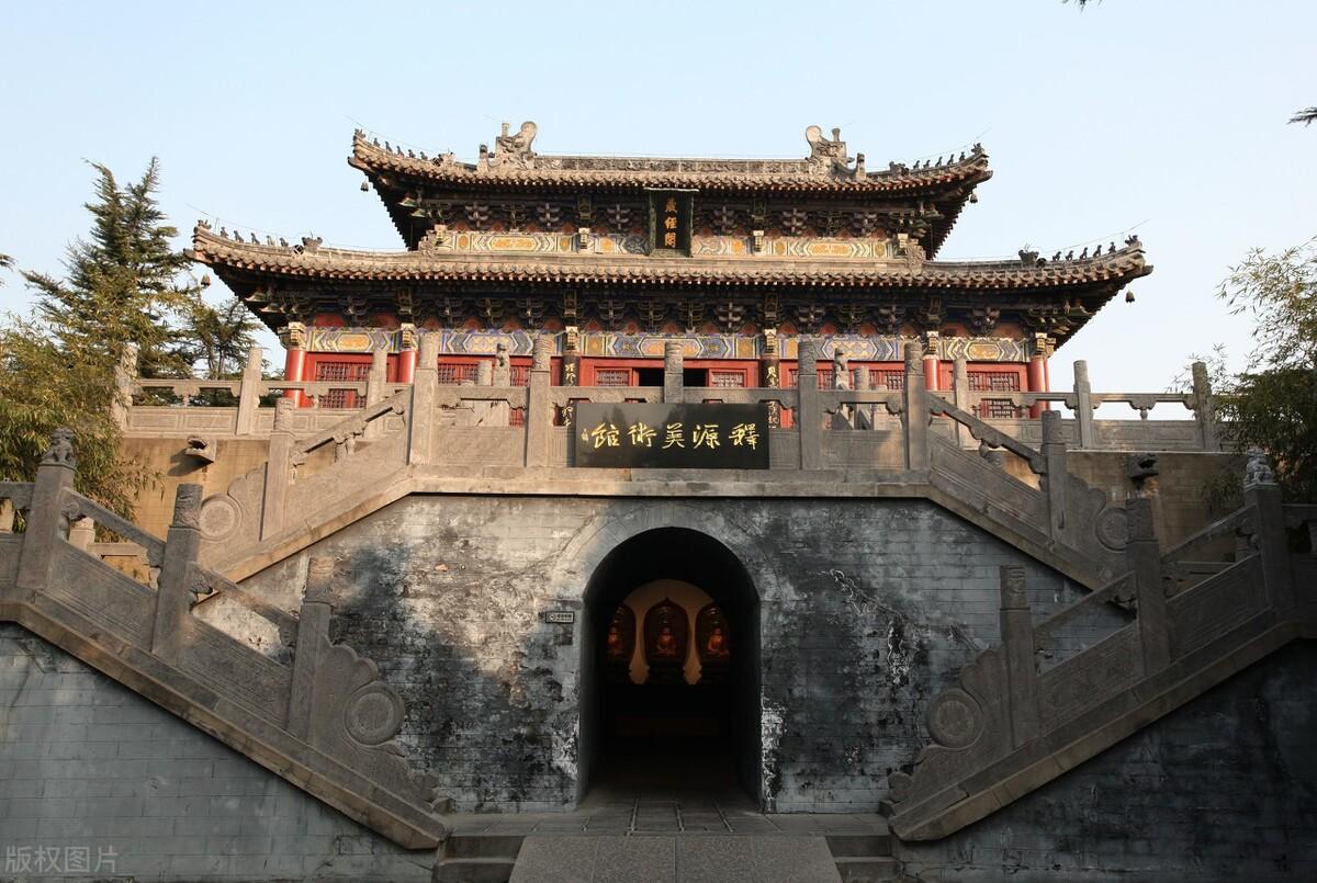 50元接驳车引争议,嵩山少林景区如何回应游客吐槽? 50元接驳车引争议,嵩山少林景区如何回应游客吐槽?