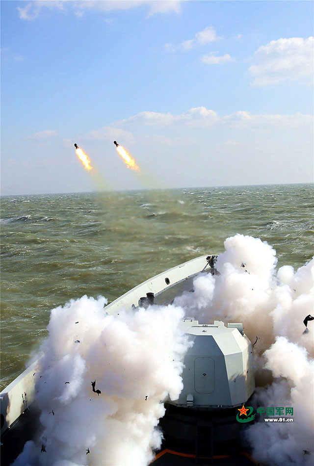 东海舰队实战化训练组图发布，中国海军战略升级背后的军事逻辑与区域安全影响