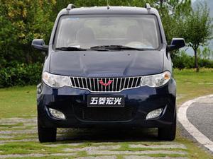 五菱宏光里的驾照梦,一位驾校教练的十一人拉练日记 五菱宏光里的驾照梦,一位驾校教练的十一人拉练日记