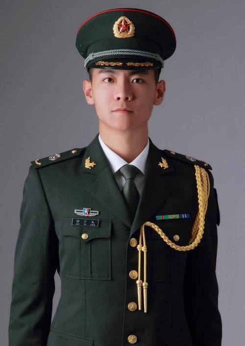 从高分到军装,一名女生的高职定向培养军士之路 从高分到军装,一名女生的高职定向培养军士之路