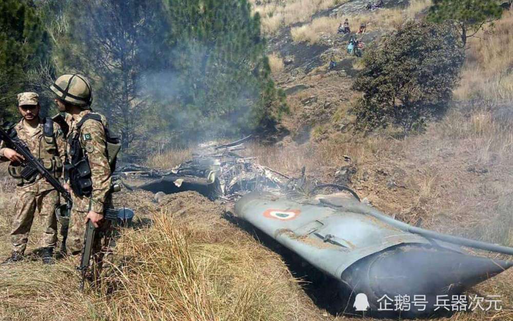 钢铁巨兽的窒息瞬间,印度军机陷地事件背后的军事困局 钢铁巨兽的窒息瞬间,印度军机陷地事件背后的军事困局