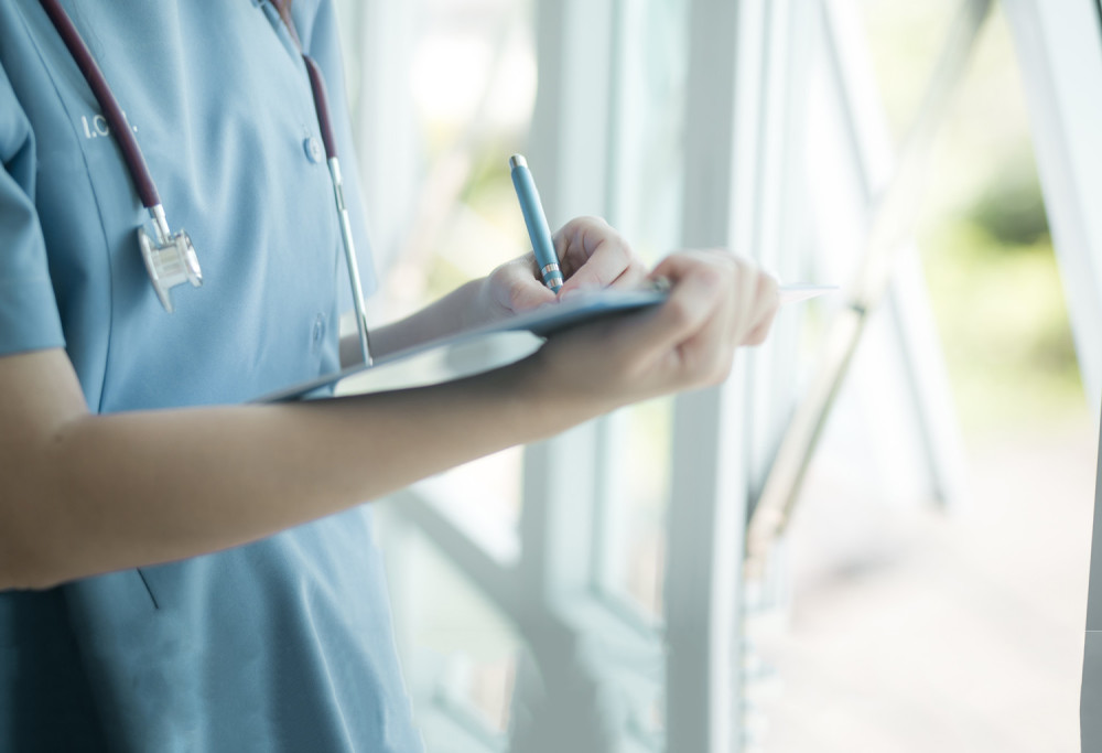 电子体温计真的不如水银体温计准确吗？医生揭秘真相