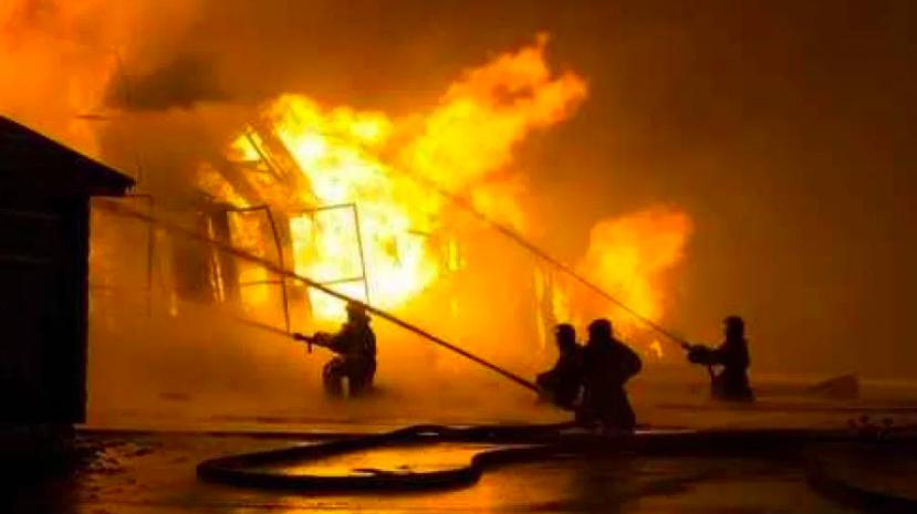 广西肺炎患者住院仅2天突发躁狂离世,罕见并发症引发医疗反思 广西肺炎患者住院仅2天突发躁狂离世,罕见并发症引发医疗反思