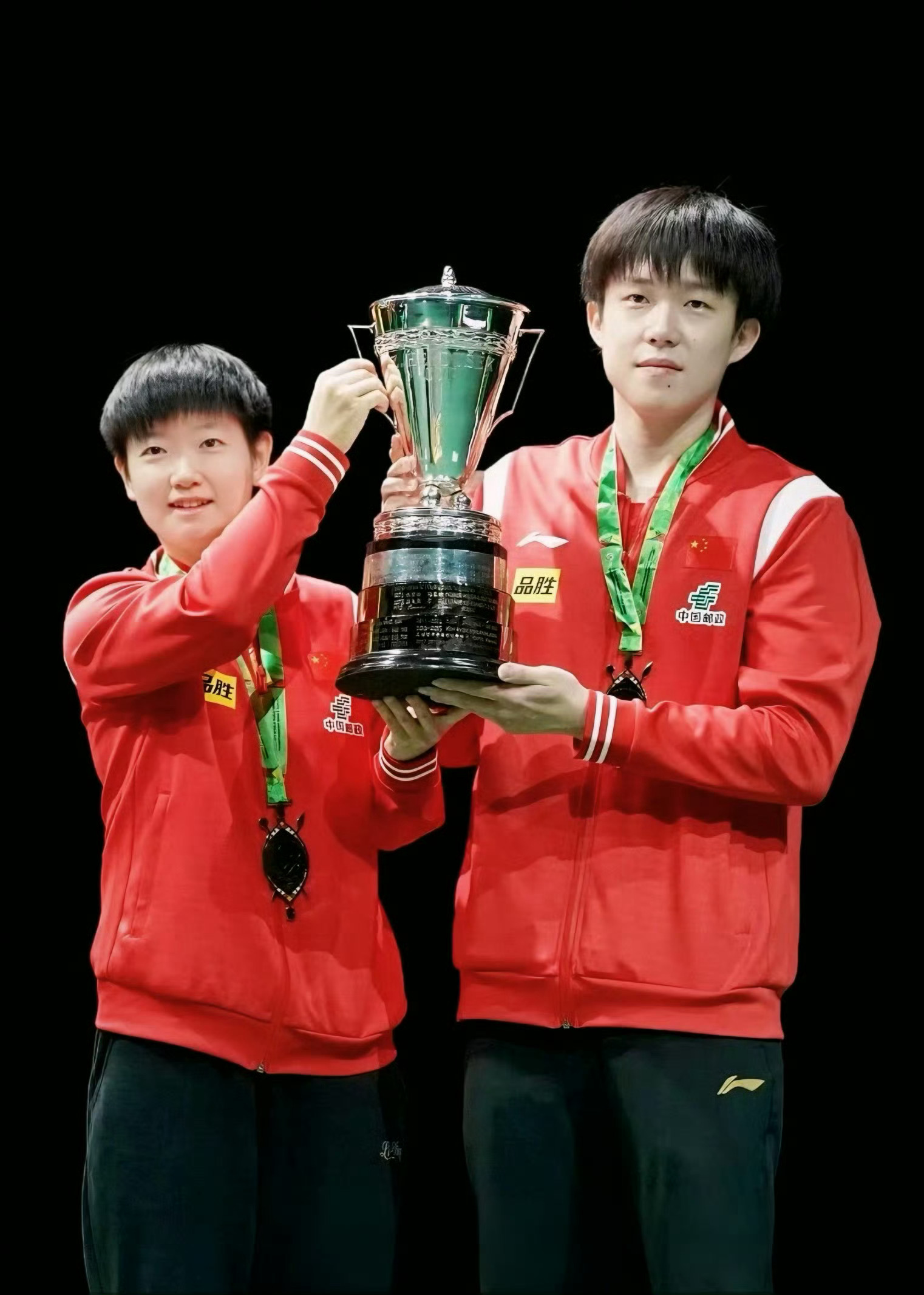 孙颖莎王楚钦,混双战场的神仙球与默契风暴 孙颖莎王楚钦,混双战场的神仙球与默契风暴