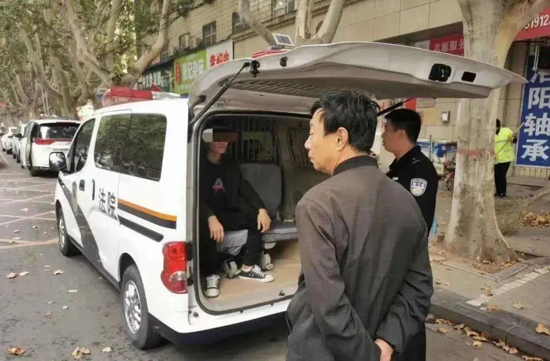 法理与人性交织的司法抉择,一场缓刑期间救人的减刑审判 法理与人性交织的司法抉择,一场缓刑期间救人的减刑审判